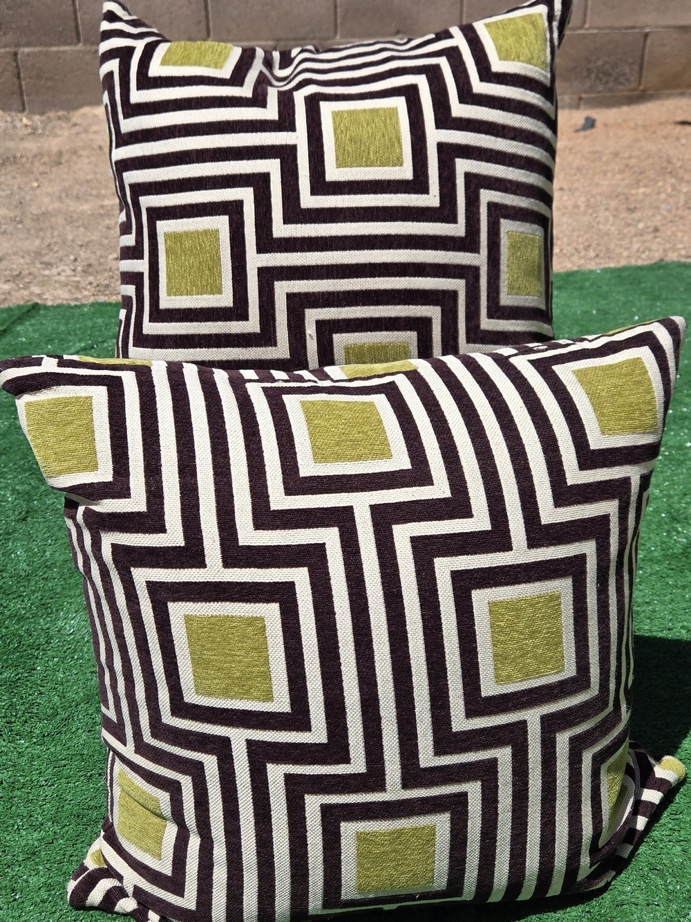 Geometric Square Pattern Throw Pillow Set in Olive Green and Brown